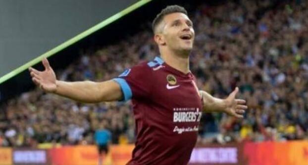 退休教师张 退休教师张