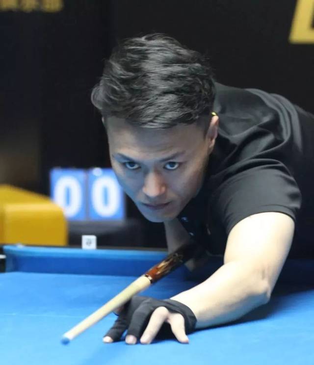 让联盟和球 让联盟和球