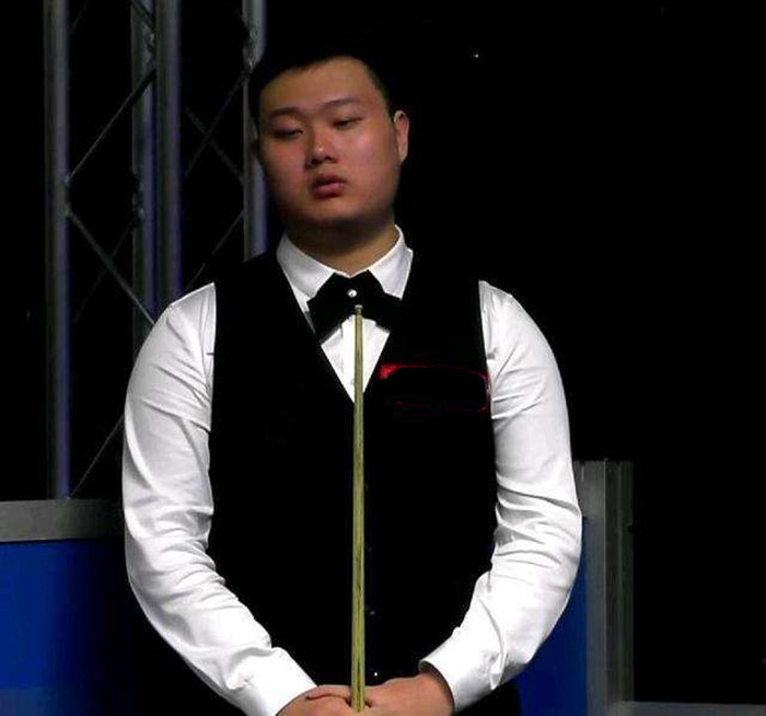 在密切关注 在密切关注