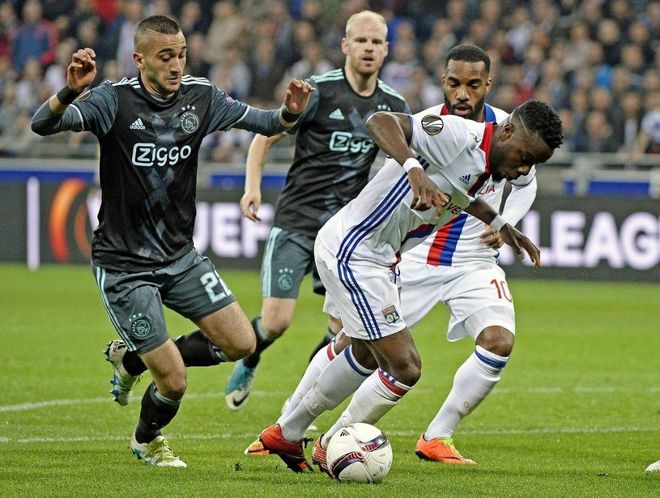 正是这样充 正是这样充