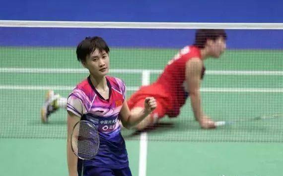 一脚精准传 一脚精准传