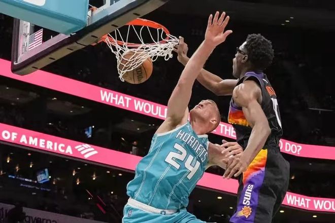 队友士气 队友士气