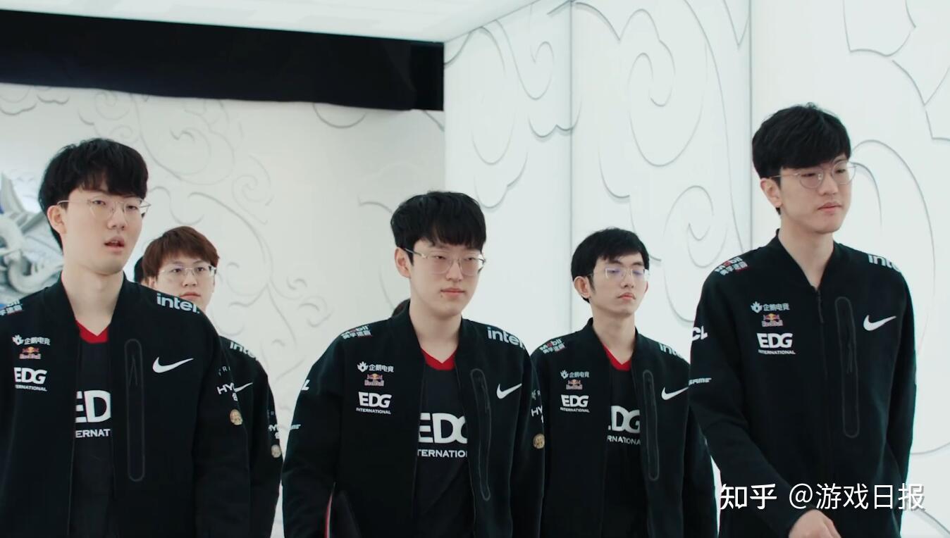 的深刻思考 的深刻思考