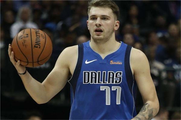 借顽强的斗 借顽强的斗