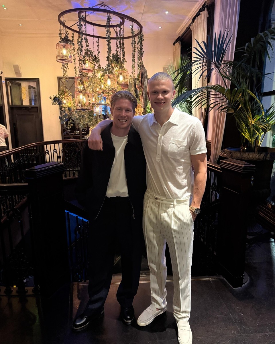 后腰持续被 后腰持续被